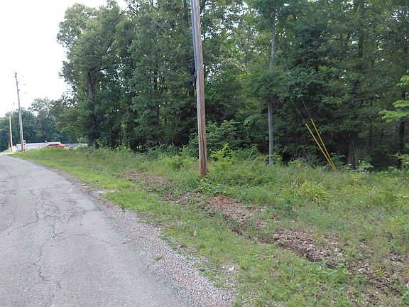 4th image of Ponderosa Dr