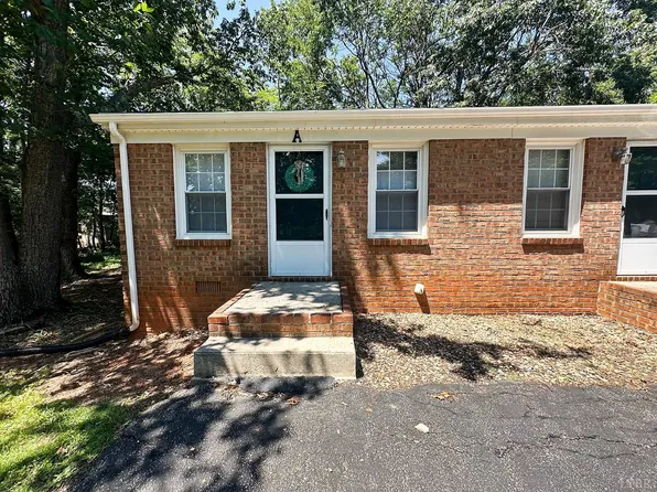 256 Oak Hill Dr, Lynchburg, VA