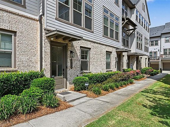2nd image of 3753 Allegretto Cir