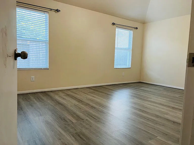 3247 Upland Spring Trce — Photo 5
