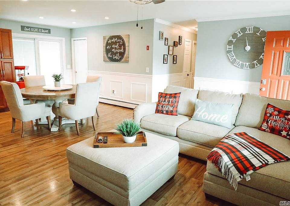 1st image of 554 N Dunton Ave