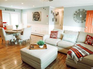 554 N Dunton Ave, East Patchogue, NY 11772
