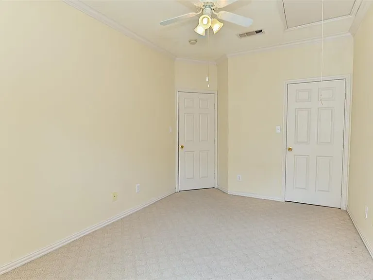 9400 Bellaire Blvd #511 — Photo 23