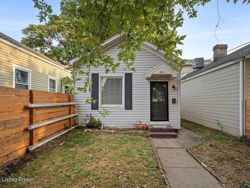 949 Mary St