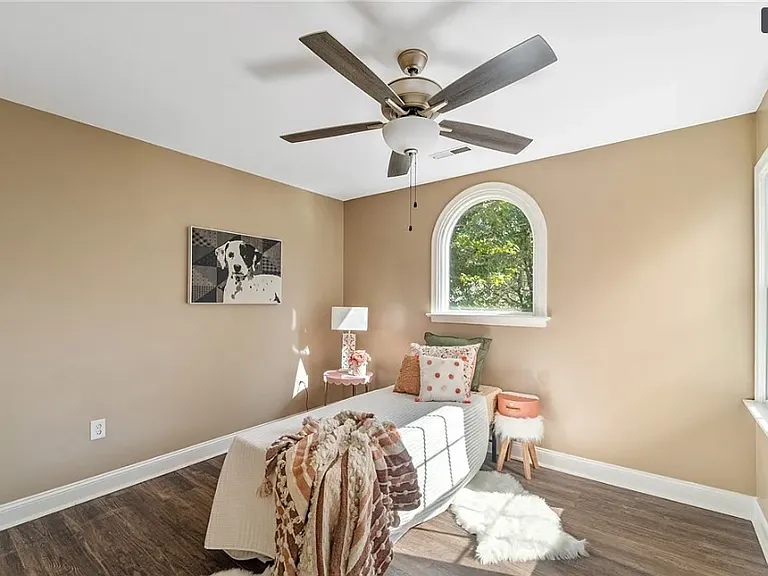 5105 Fox Den Ct — Photo 20