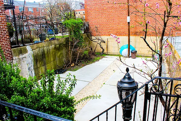 Rented by Winzone Realty Inc | media 5