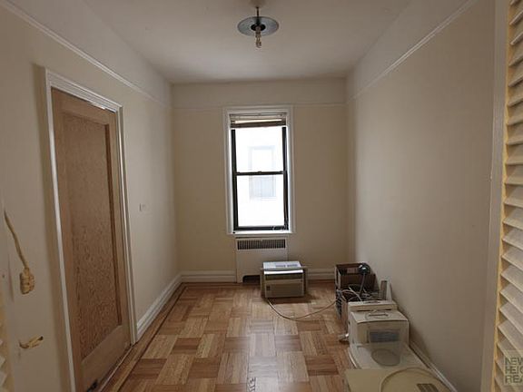 5th image of 46 Cooper St #4E