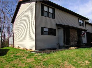 601 Fairway Dr, Hurricane, WV 25526