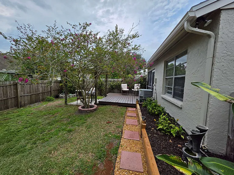 352 Plymouth St — Photo 20