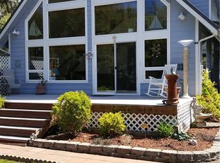 130 S Oar Loop SW, Ocean Shores, WA 98569