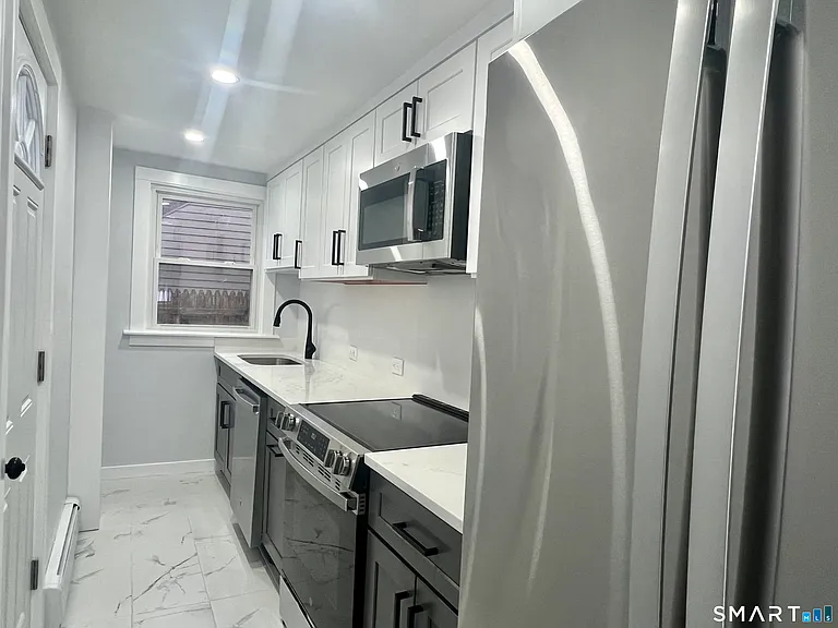 100 Holmes Ave #1 — Photo 4