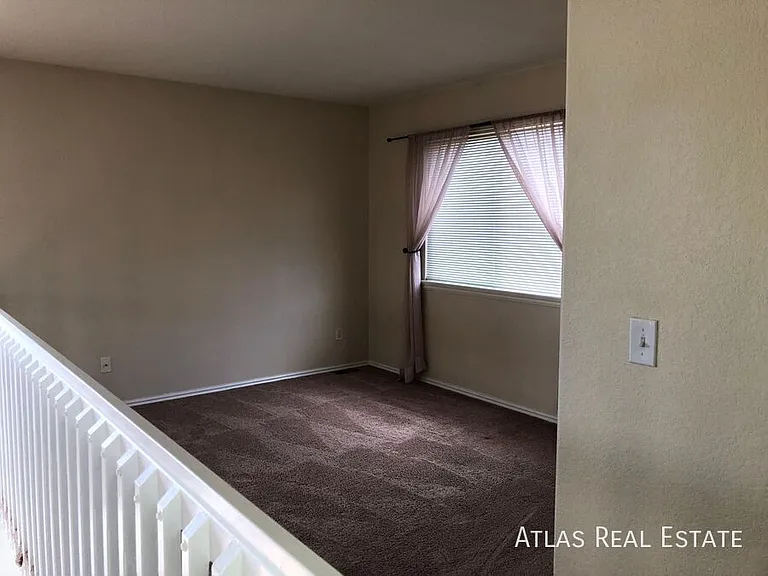 1316 S Alton Ct — Photo 23