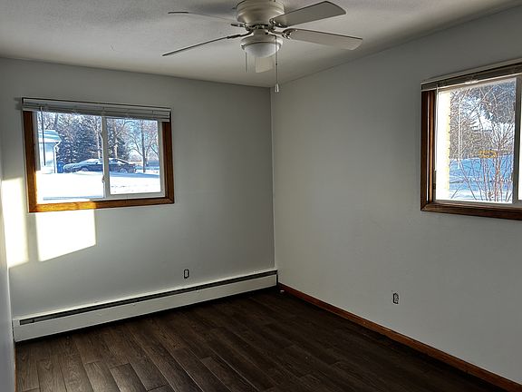 2nd image of 211 79th Way NE #11505991