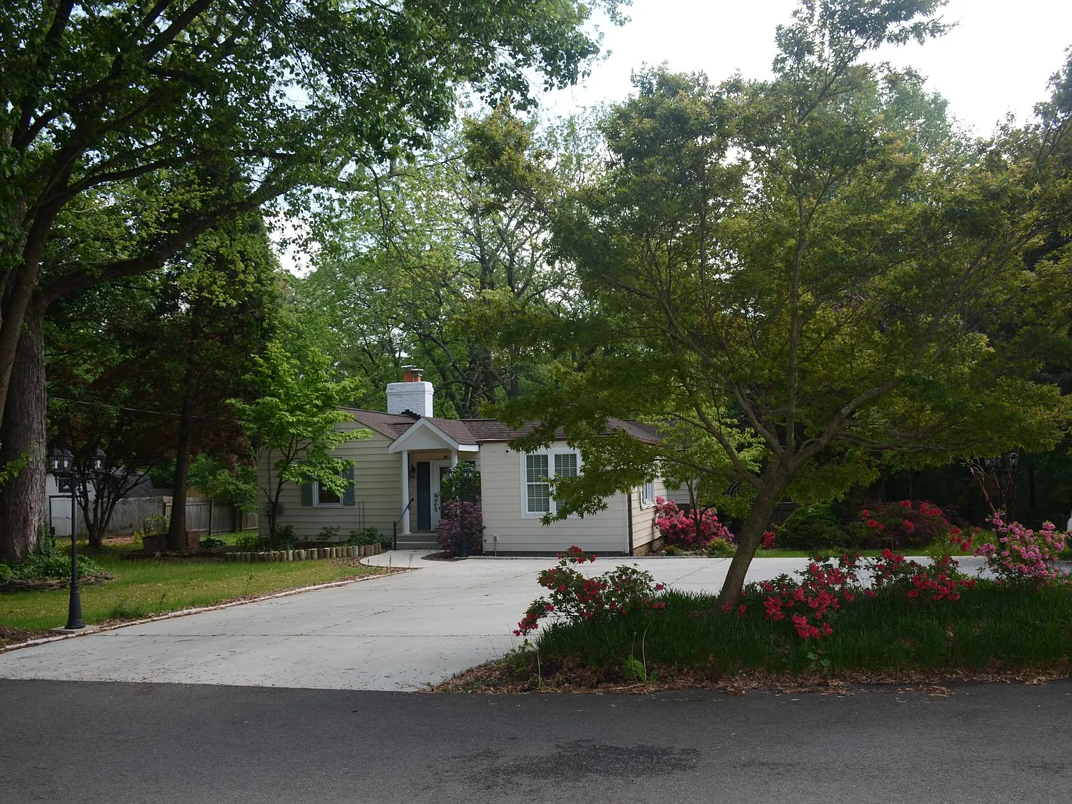 8261 Little River Tpke — Photo 1