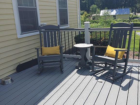 Deck - left