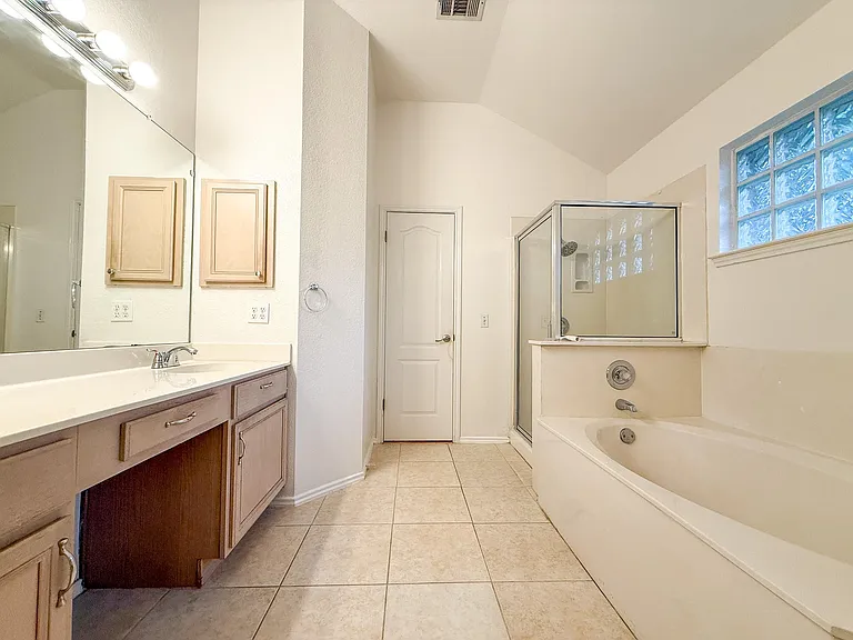 16908 Cactus Blossom Dr — Photo 20
