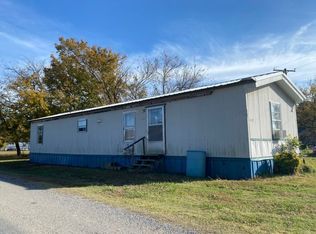 305 W North St, Kinta, OK 74552