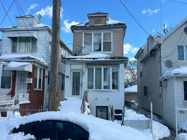 1719 E 51st St, Brooklyn, NY 11234