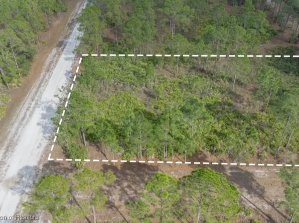 623 Alba Dr, Indian Lake Estates, FL 33855