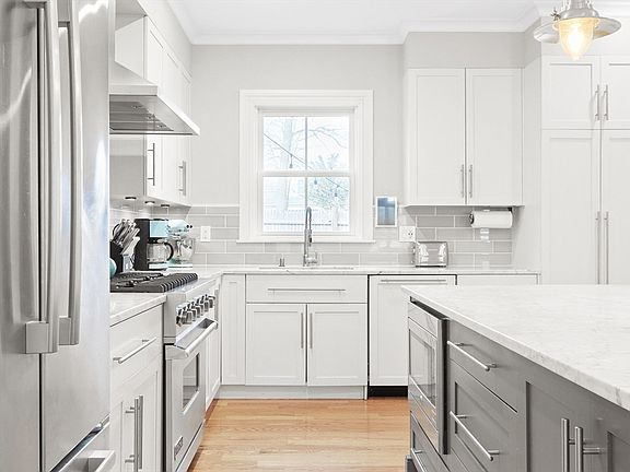 5th image of 73-79 Auburn St #75