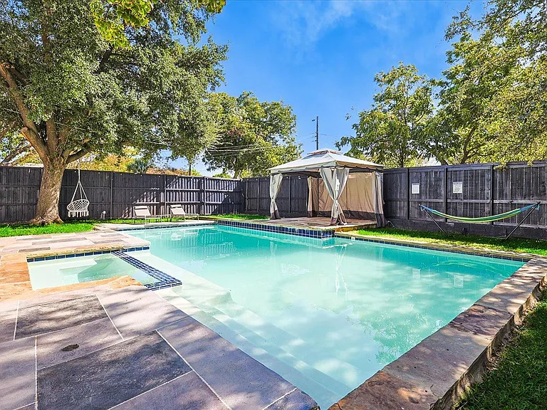 3608 Courtdale Dr #3608 — Photo 36
