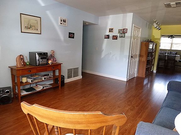5th image of 5620 Crest Hill Dr