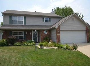9747 Greystoke Ct, Fishers, IN 46038