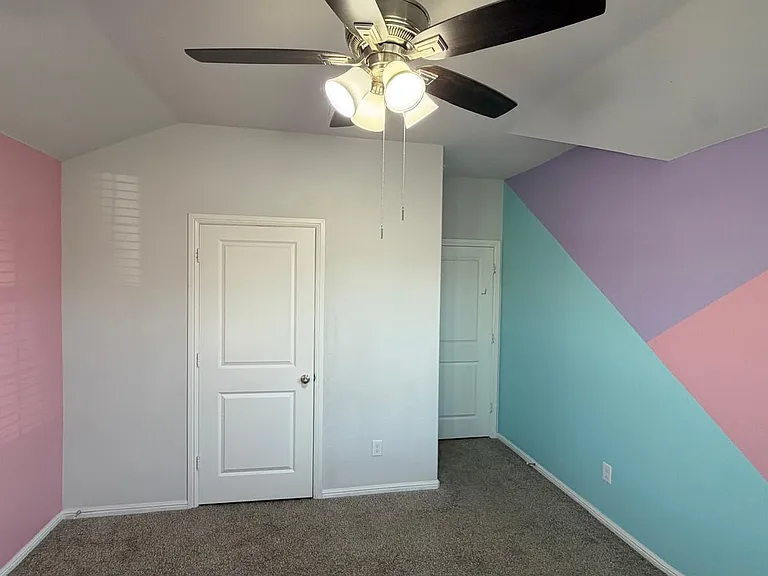8213 Muddy Creek Dr — Photo 7