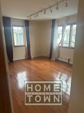 3827 Cypress Ave — Photo 2