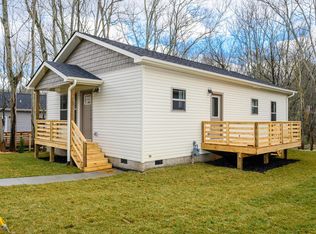 138 Old County Home Rd, Asheville, NC 28806