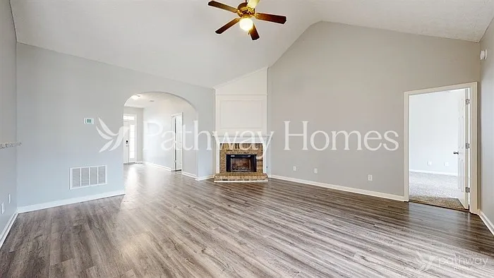 8401 Somerton Cir — Photo 5