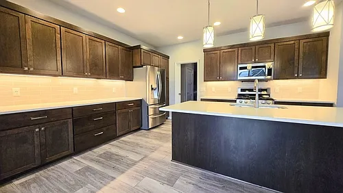 W217N6176 Masters Dr — Photo 6