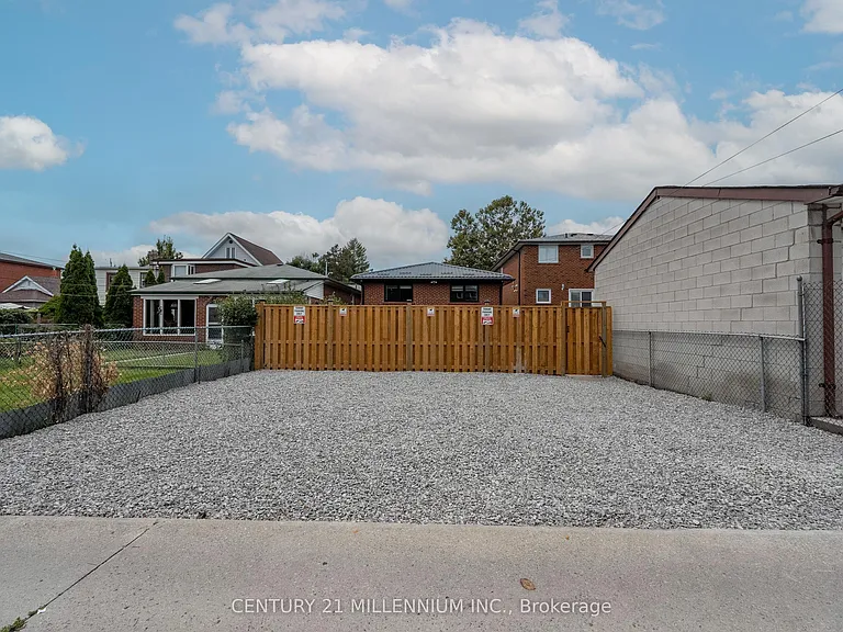 31 Mariposa Ave #C — Photo 19