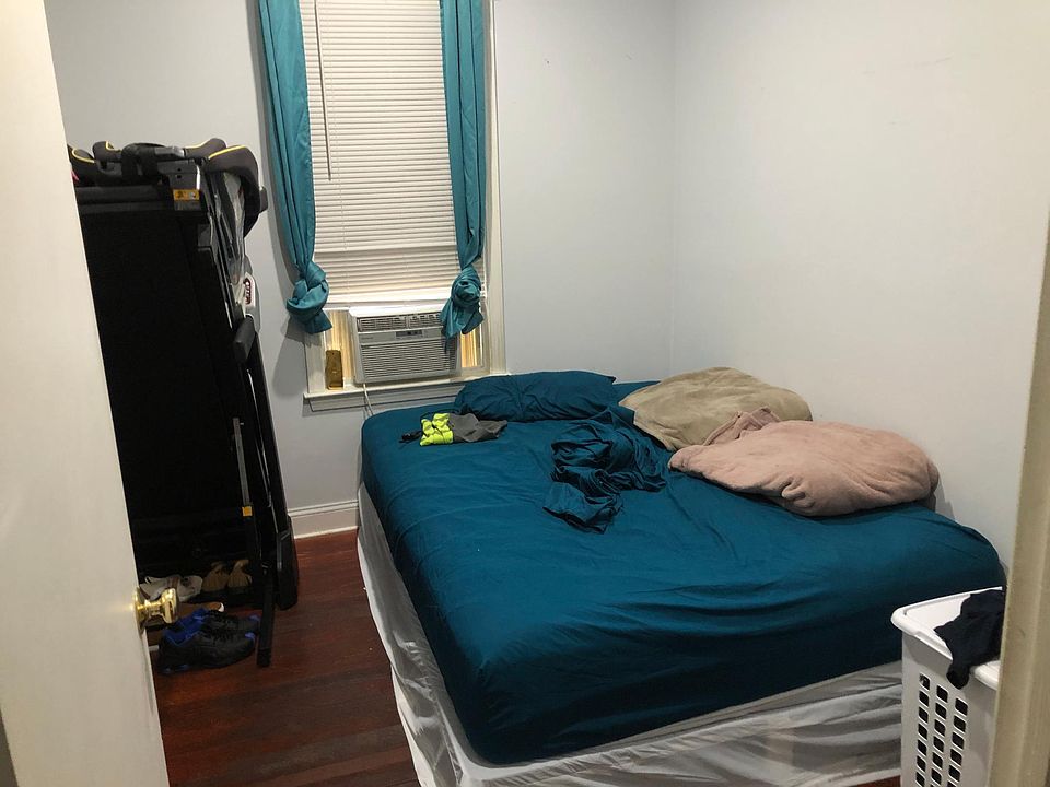 bedroom #1