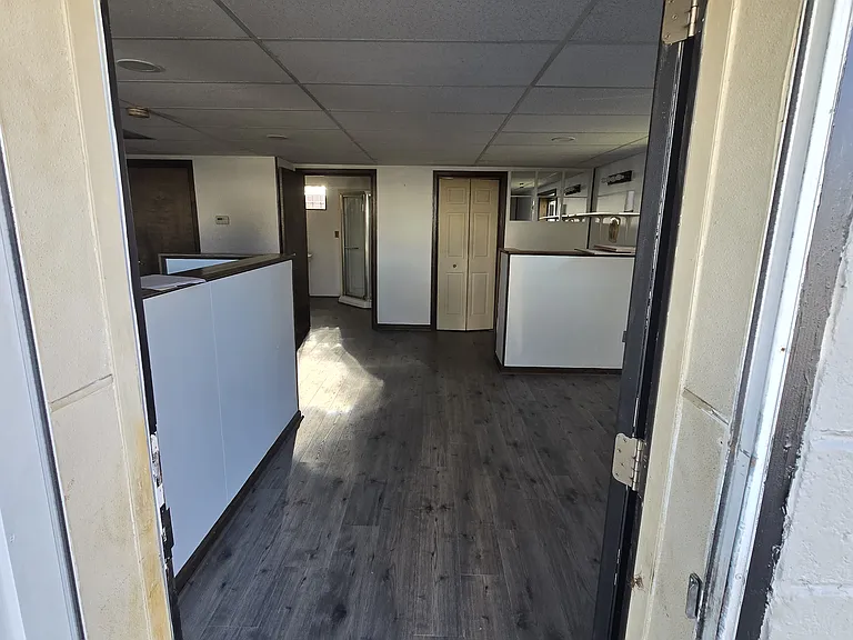 200 Broadway Ave — Photo 14