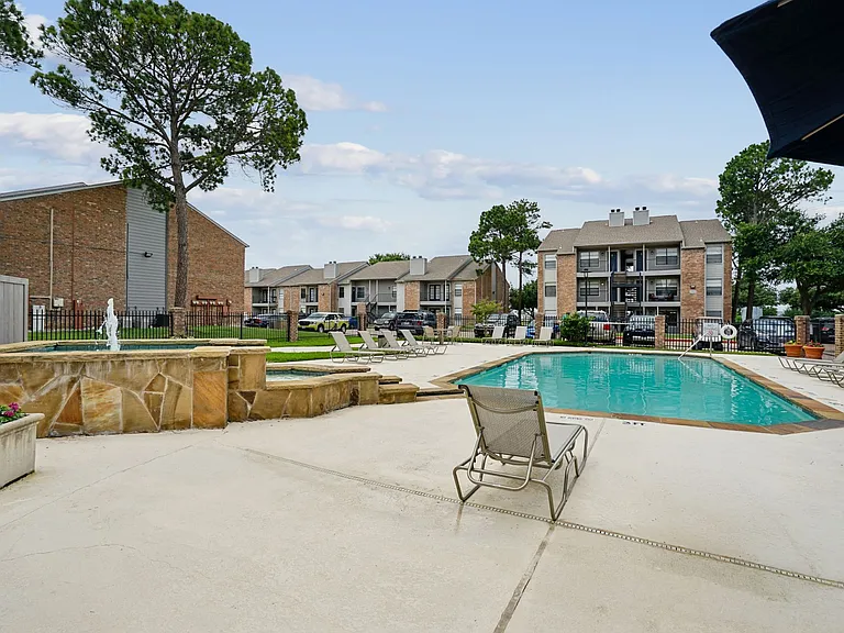 Brookstone & Terrace — Photo 14