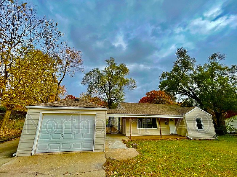1st image of 5001 S Crysler Ave