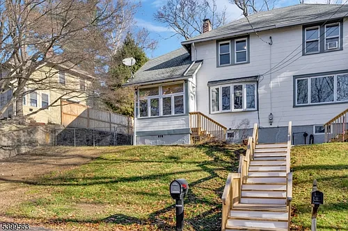 16 Tisco Ave Photo 1