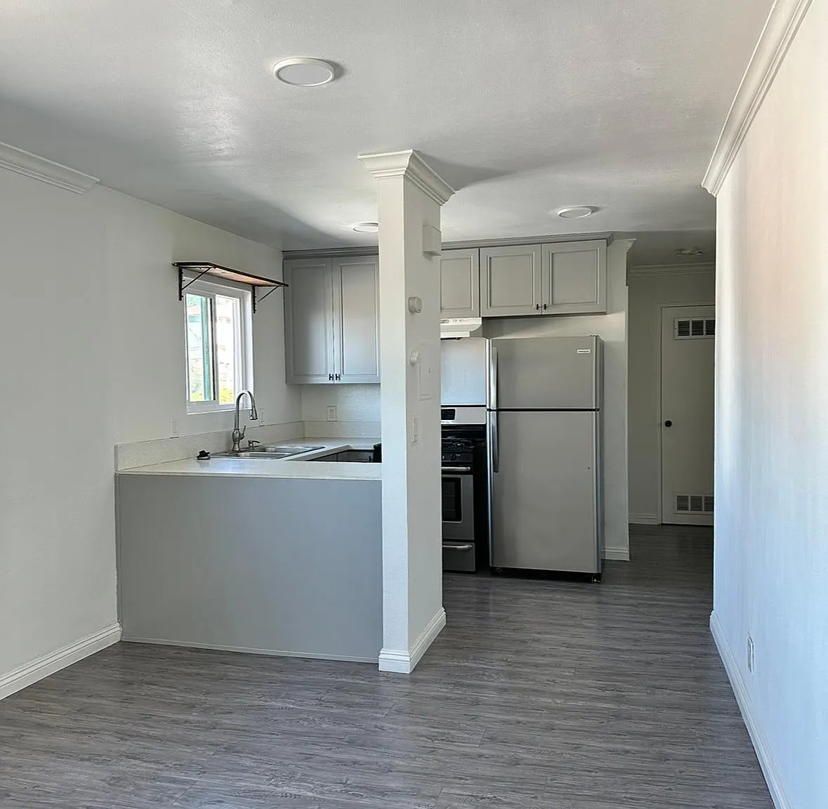 1 bed, 650 sqft, $1,995 — Photo 4