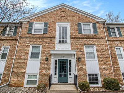 719 Whitcomb St APT B, Kalamazoo, MI, 49008