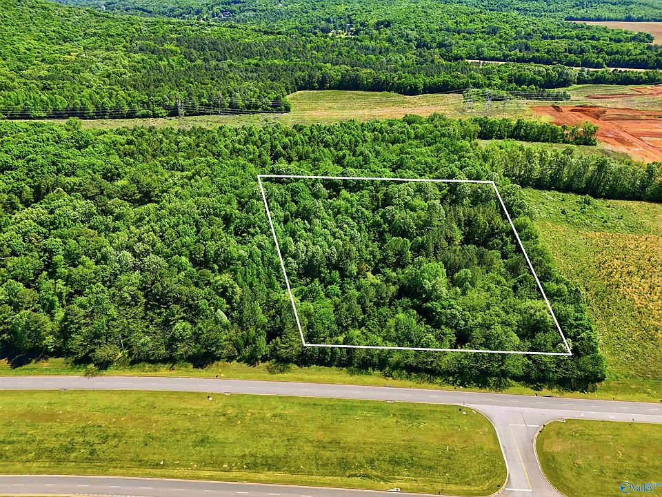 1st image of 5.2 Bob Wade Ln