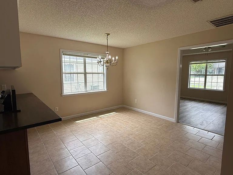 4069 Chadwyck Dr — Photo 6