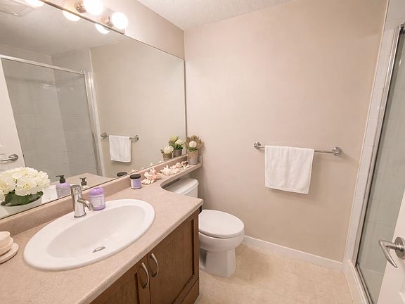 4th image of 2951 Silver Springs Blvd #203