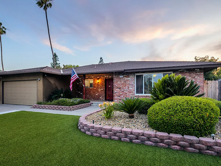 6519 N Mariposa St — Photo 25