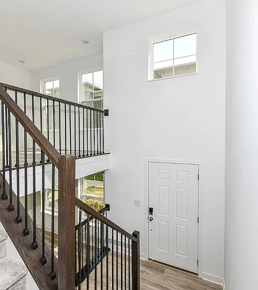 13817 Gatsby Dr — Photo 2