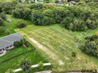 Iris Ave, Crete, NE 68333