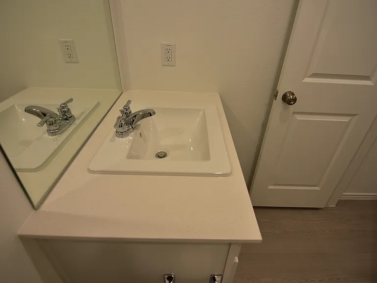 409 Keefer Ln — Photo 87
