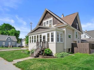 323 Rosalia St, Oshkosh, WI 54901