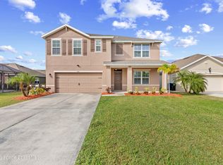 402 Moray Dr SW, Palm Bay, FL 32908