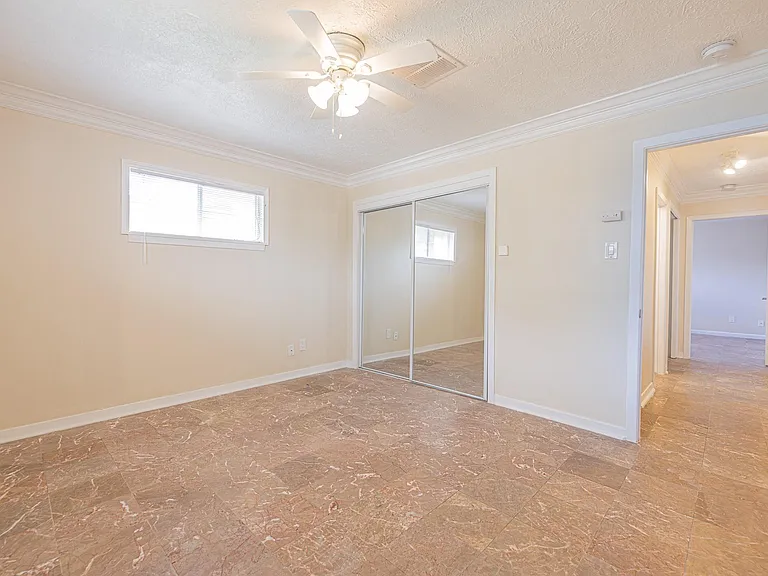 4113 Edison St — Photo 22